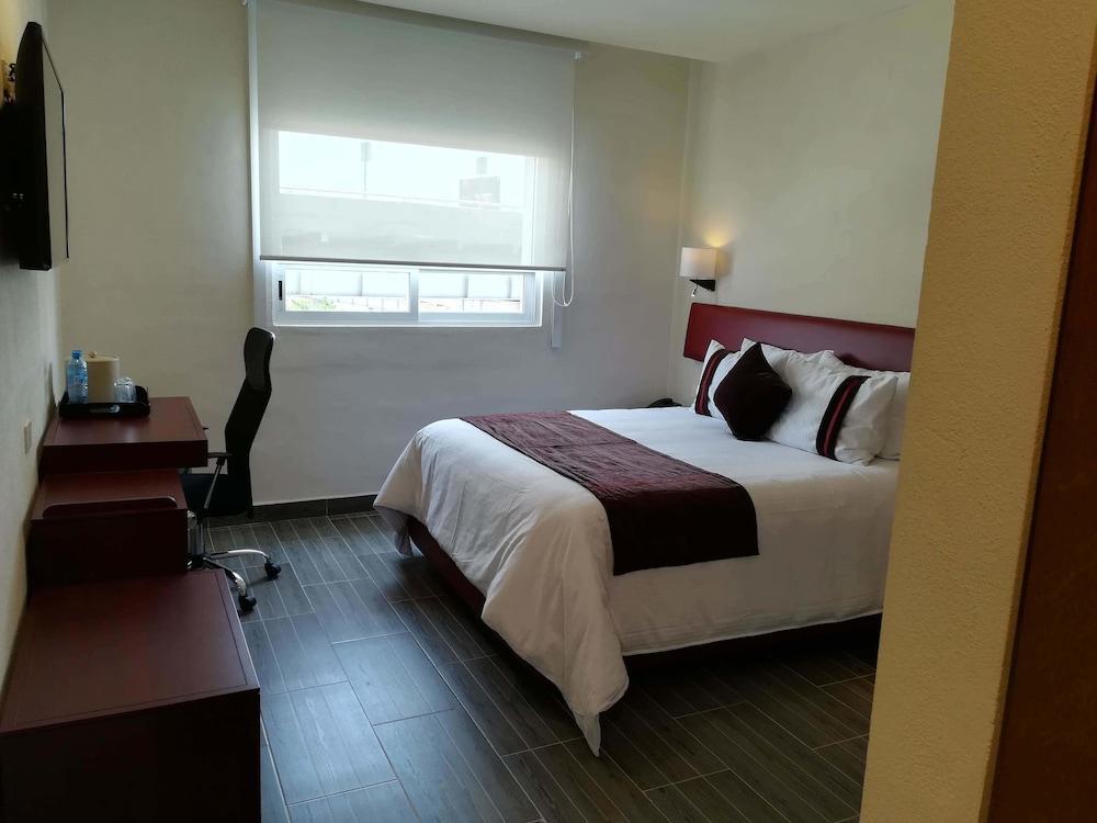 Mision Puebla Angelopolis Hotell Exteriör bild