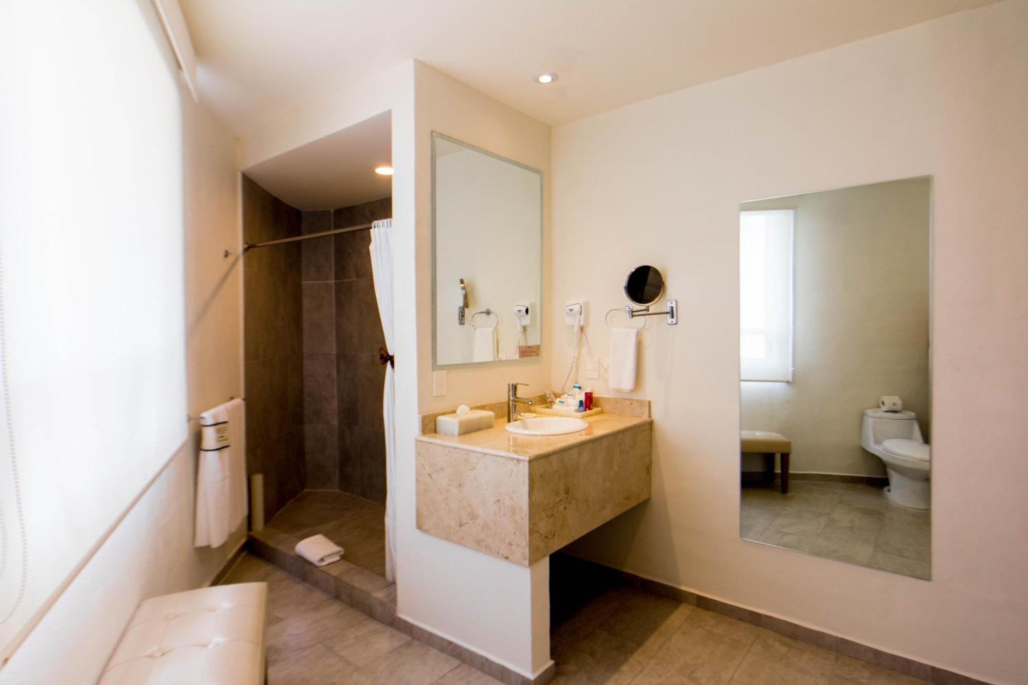 Mision Puebla Angelopolis Hotell Exteriör bild