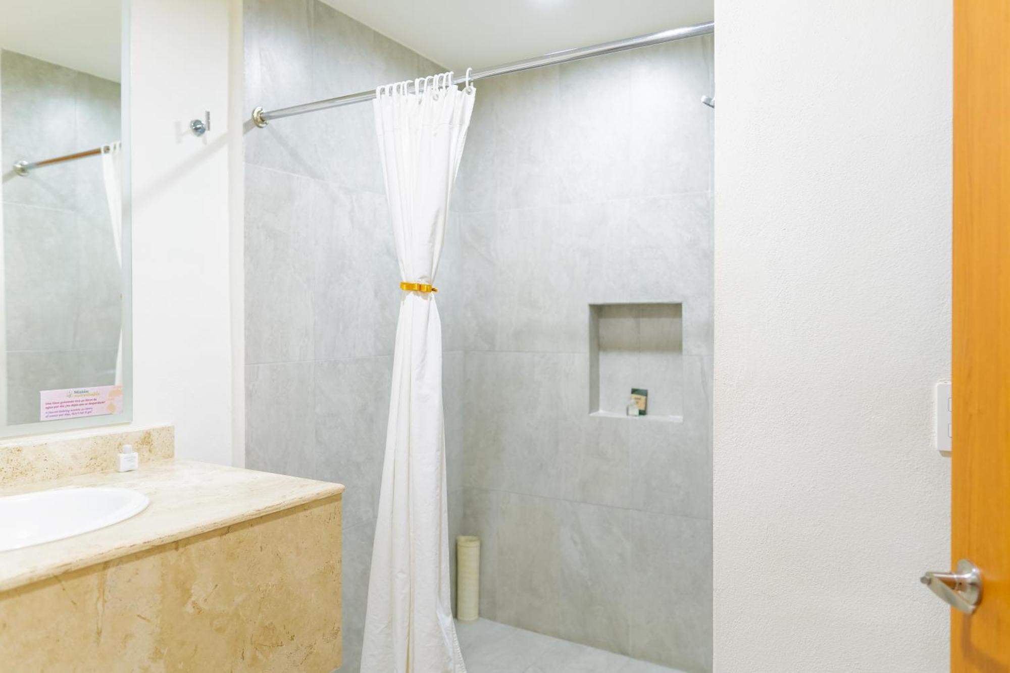 Mision Puebla Angelopolis Hotell Exteriör bild