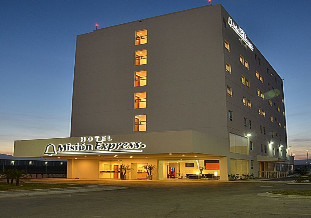 Mision Puebla Angelopolis Hotell Exteriör bild